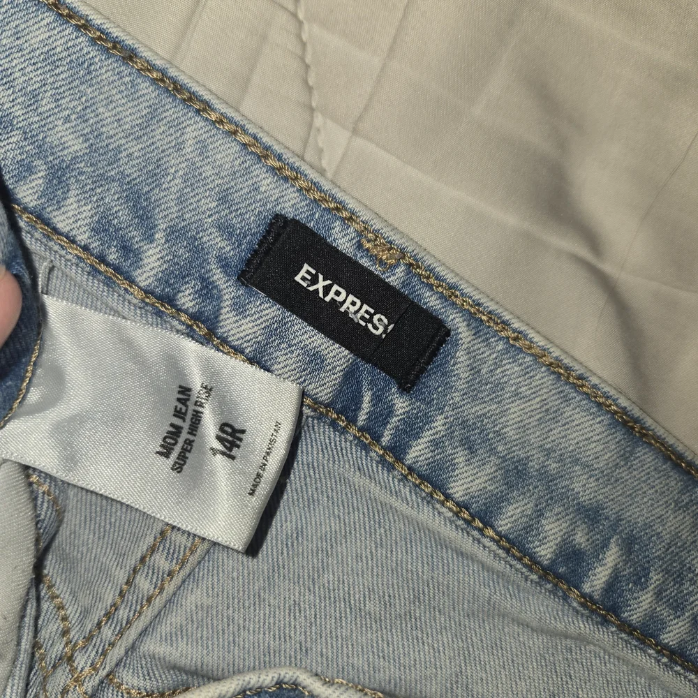 Express Light Blue Distressed Jeans - Picture 2 of 3